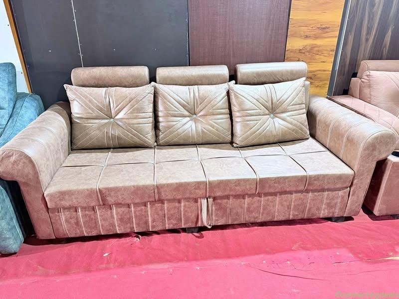Sofa 🛋️ storage