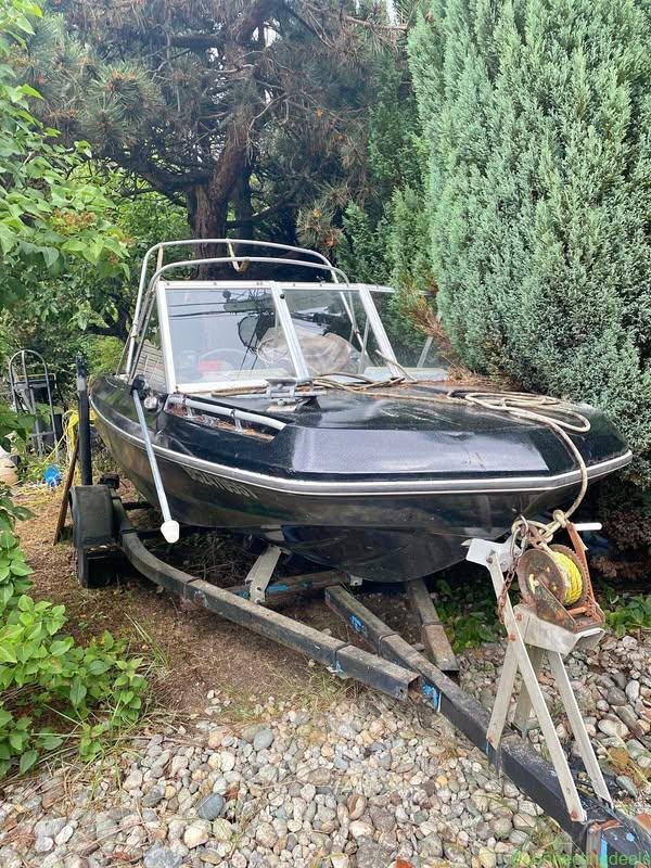 Used boat