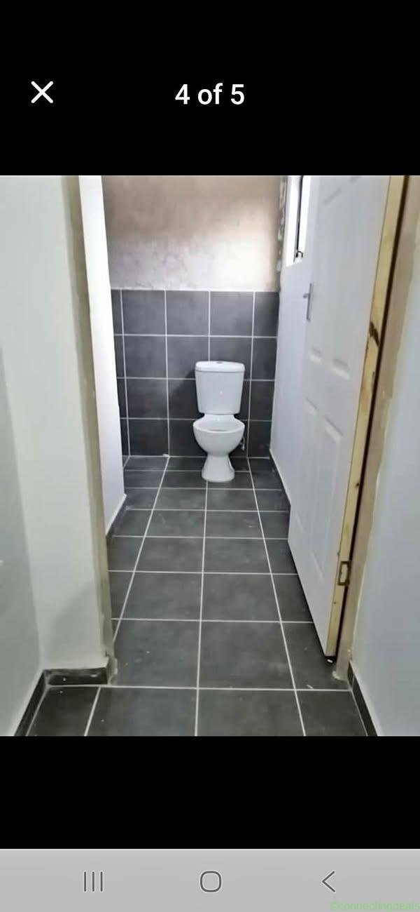 Various rooms to let