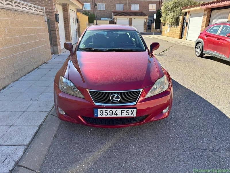 Vendo Lexus is220d versión luxury 2007