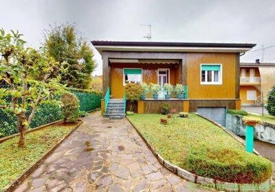 VILLA UNIFAMILIARE TOTALMENTE INDIPENDENTE in Milan