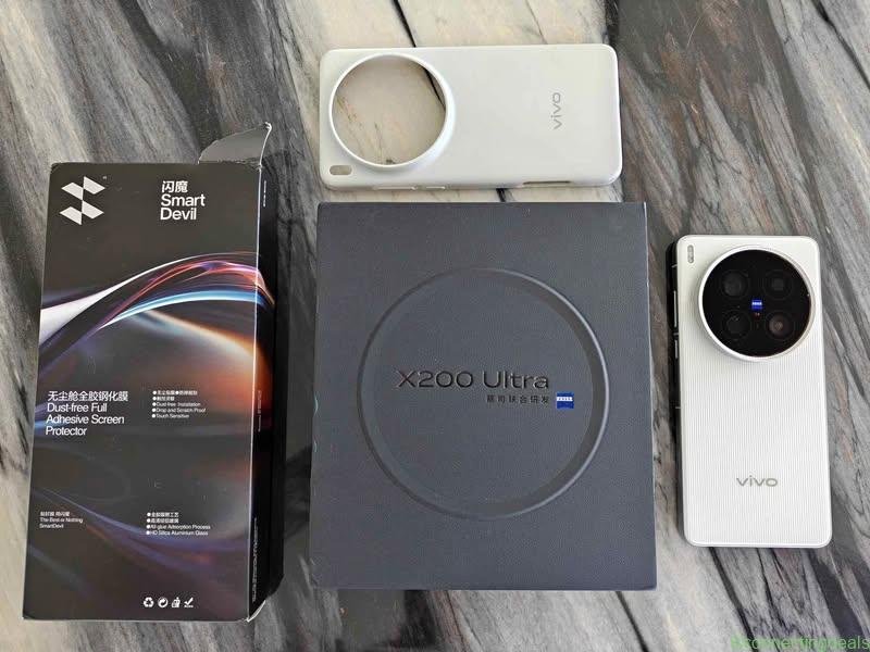 vivo X200 Ultra | 256GB | ZEISS optics | white