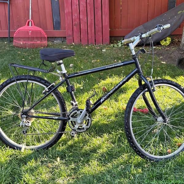 Women’s mountain bike