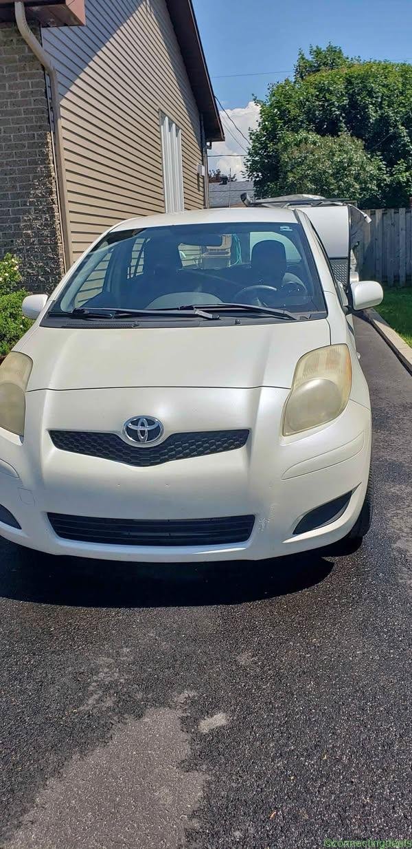 YOYOTA YARIS 2009