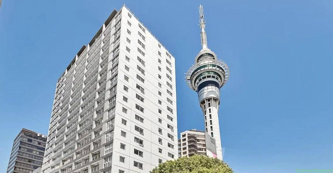 2 Beds 1 Bath Apartment/condo