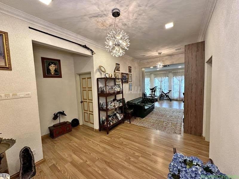 2 Storeys Semi Detached Corner @ SS4 Kelana Jaya