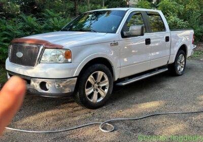 Free ad: 2006 Ford F-150 Lariat in Chicago. 2006 Ford F-150 Lariat in Chicago