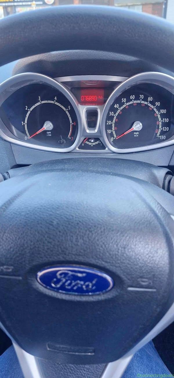 2011 Ford Fiesta