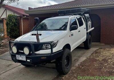 2014 n70 hilux in Melbourne