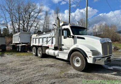 Free ad: 2020 Kenworth T880 & Transfer in Vancouver. 2020 Kenworth T880 & Transfer in Vancouver