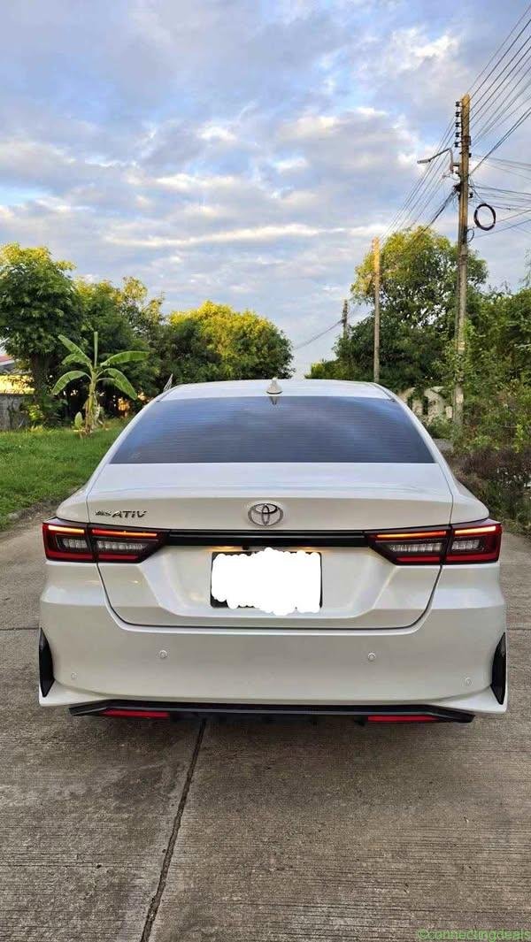2025 Toyota Yaris