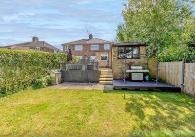 Free ad: 3 beds 1 bathroom – House in Manchester. 3 beds 1 bathroom – House in Manchester