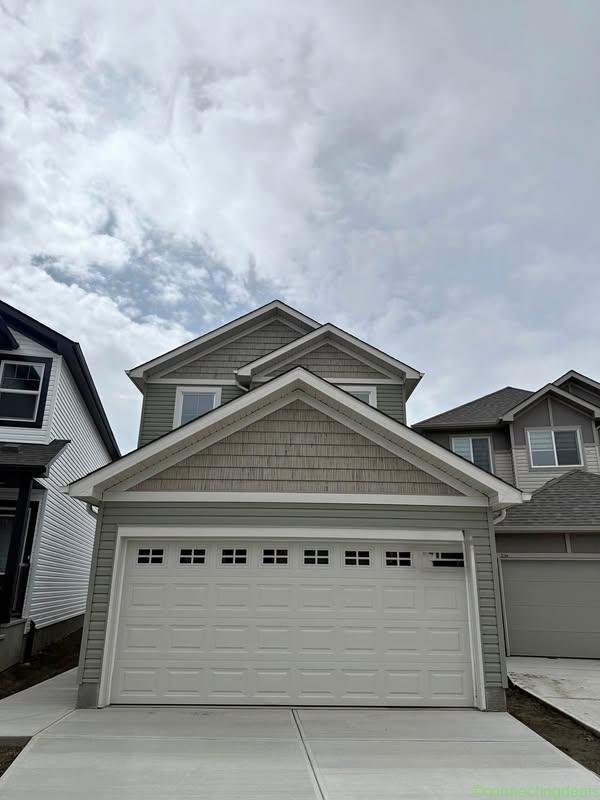 3 Beds 2.5 Baths – House