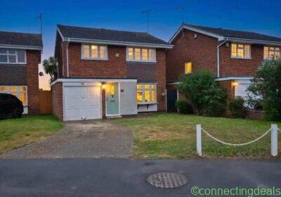 Free ad: 4 beds 1 bathroom – House in London. 4 beds 1 bathroom – House in London