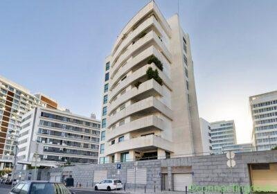 4 quartos 4 banheiros Apartamento/condomínio in Lisbon