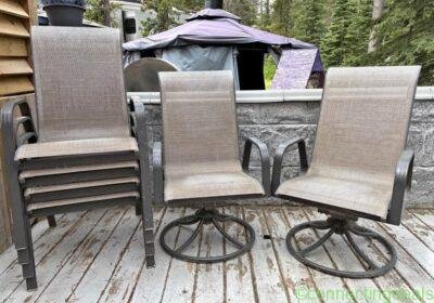 Free ad: 6 chairs in Calgary. 6 chairs in Calgary