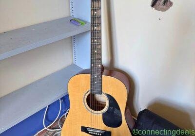 Acoustic guitar in Manchester