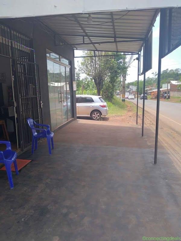 ALQUILO, salón comercial