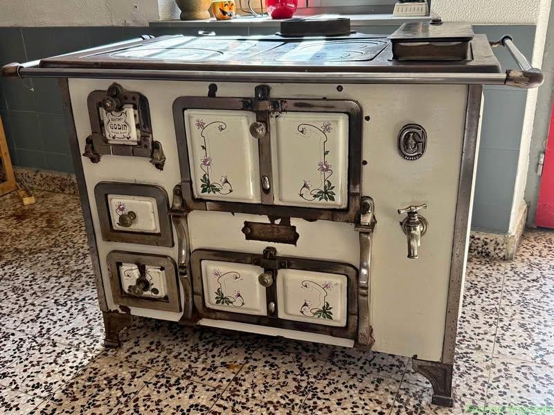 Ancienne cuisinière bois GODIN