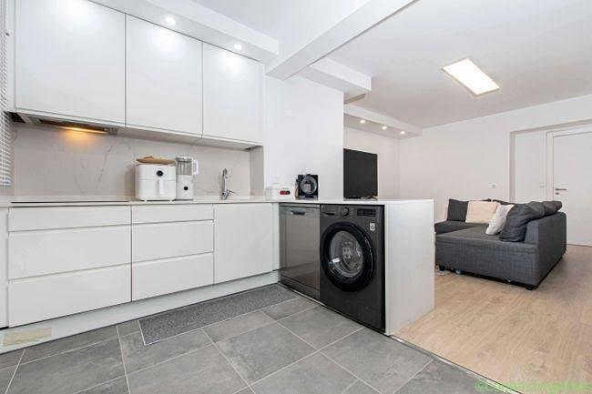 Apartamento T2 (T1+1) Tapada das Mercês