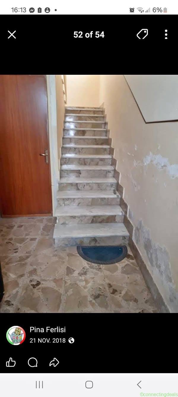 Apparemment casteltermini (sicile) A VENDRE