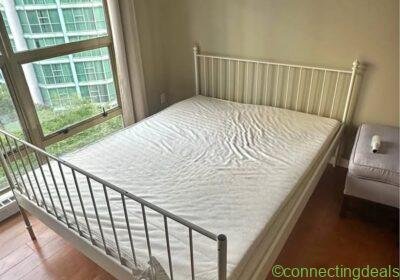 Free ad: Bed in Vancouver. Bed in Vancouver