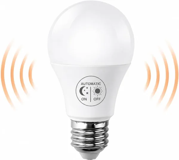 Bulb Silamp LED 10W E27 con Sensore Crepuscolare, Accensione/Spegnimento Autonomo L108-10W – Miglior Affare