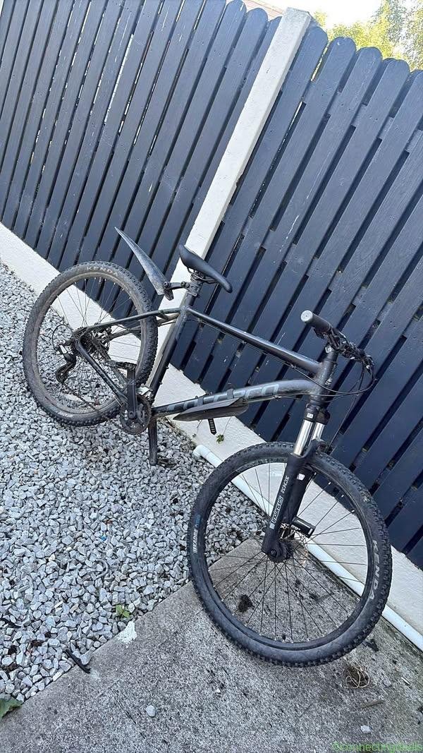 Carrera bike