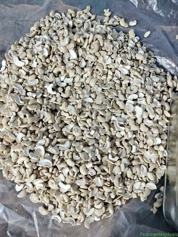 Cashew nuts broken