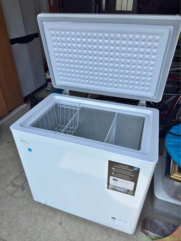Chest freezer, congélateur tombeau