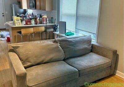 Free ad: Couch in Chicago. Couch in Chicago