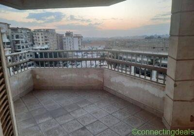 شقه للبيع امام مدارس شيراتون هيليوبلس اللغات in Cairo
