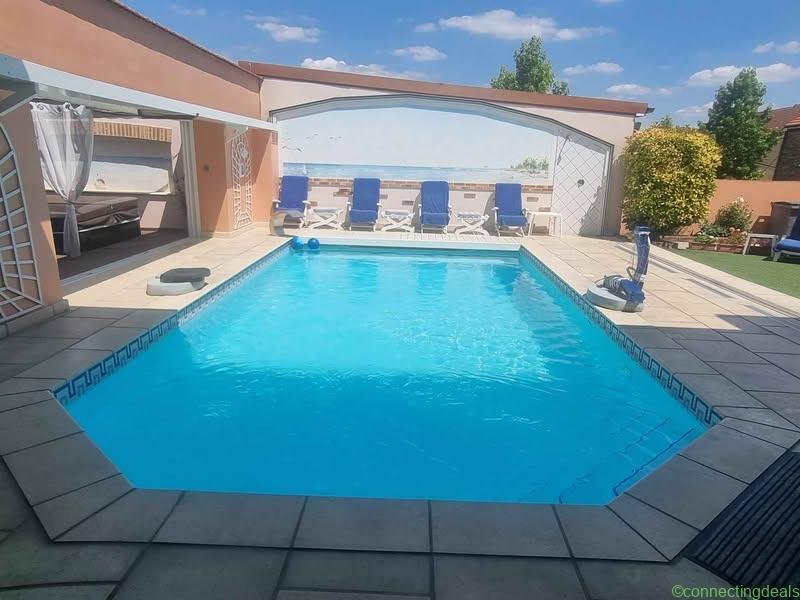 de Studio et 0 salles de bain