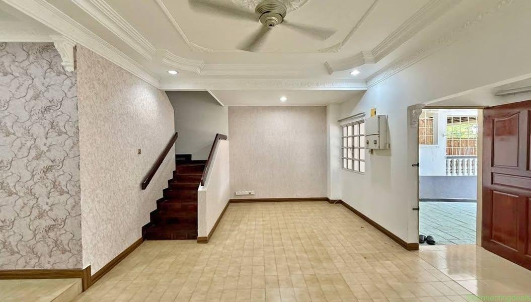 DOUBLE STOREY AMPANG TAMAN TUN ABDUL RAZAK