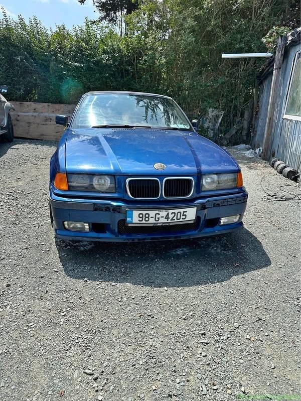 E36