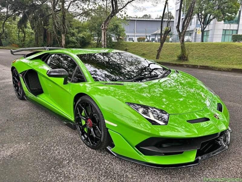 🇮🇹 Lamborghini Aventador SVJ LP770-4 V12 –
