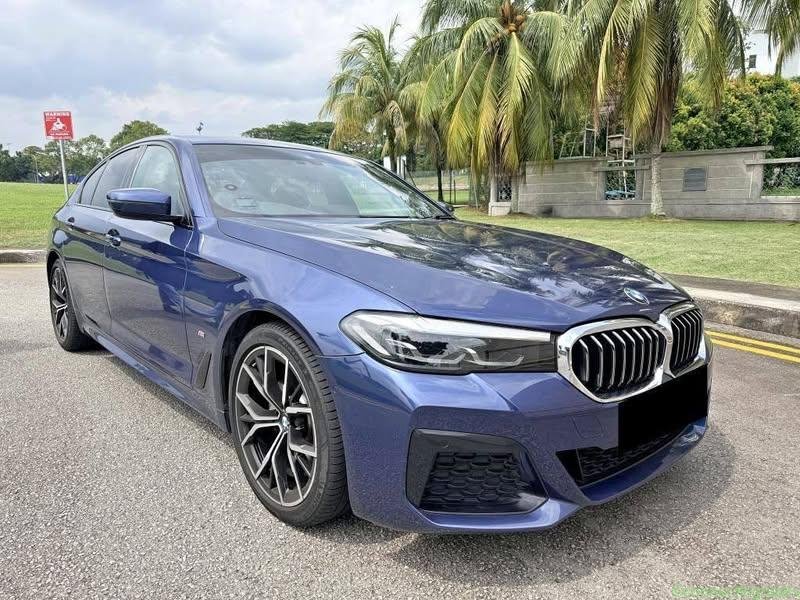 FOR SALE: BMW 520i MILD HYBRID M-SPORT