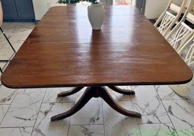 Free ad: Free dining room table with 6 chairs in Chicago. Free dining room table with 6 chairs in Chicago