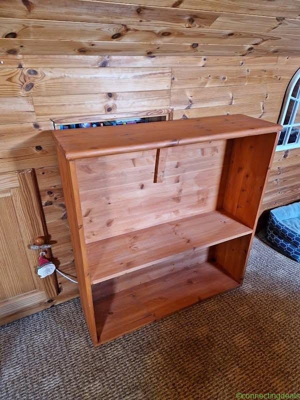 Free solid wood bookcase