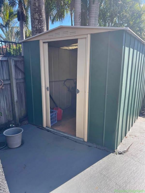 Garden Shed – Free