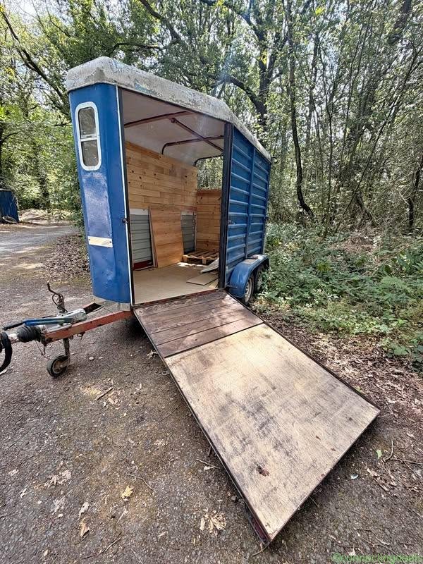 Horsebox Trailer