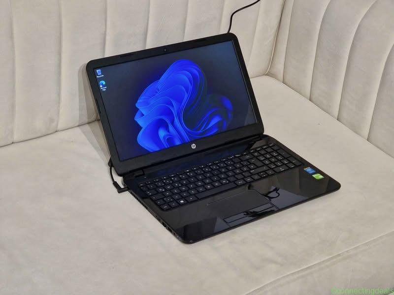 HP 15 Zoll Laptop | Intel i5 | 8GB RAM | 320GB