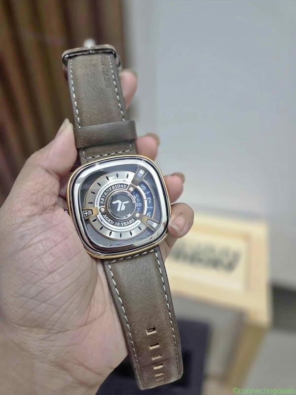 Jam tangan Sevenfriday