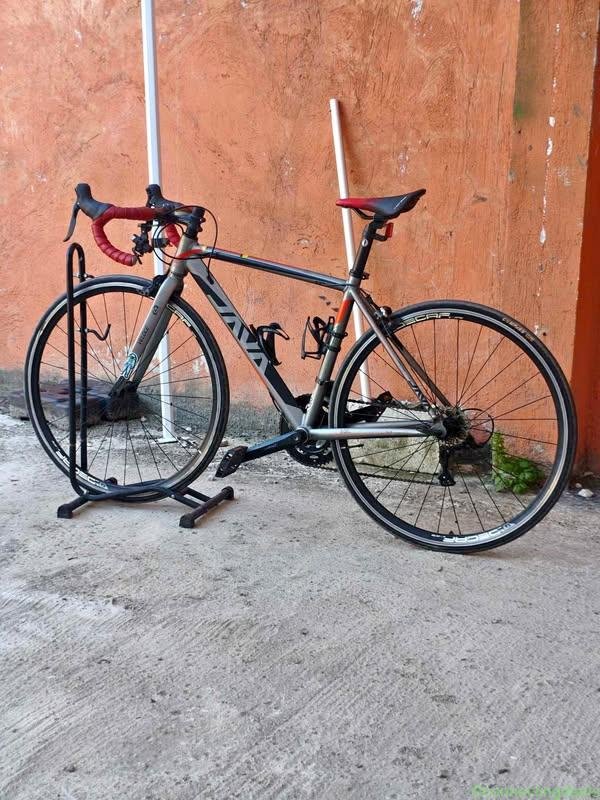 Java Veloce Road Bike (2×9 Speed) – Ready to Ride!