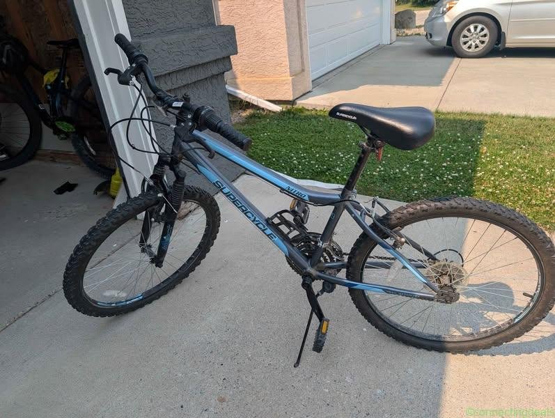 Kids bikes
