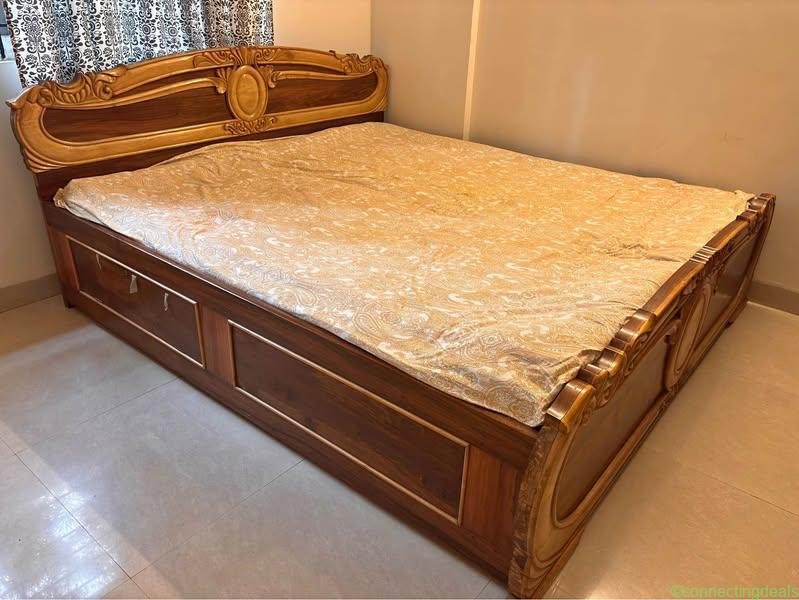 King Bed- Wooden
