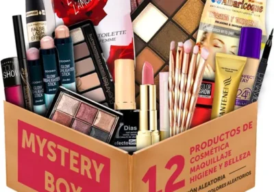 Kit de Belleza para Mujer 12 Productos de Maquillaje, Perfumería y Accesorios · Set de Regalo para Ella con Labiales y Sombras in Portugal