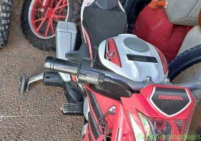 Free ad: Lot 2 motos enfant in Lyon. Lot 2 motos enfant in Lyon