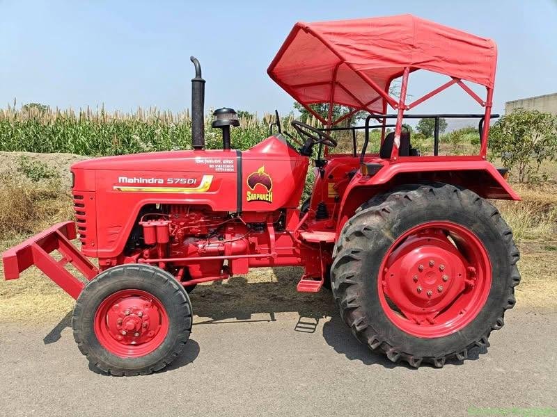 Mahindra 575 di tractor