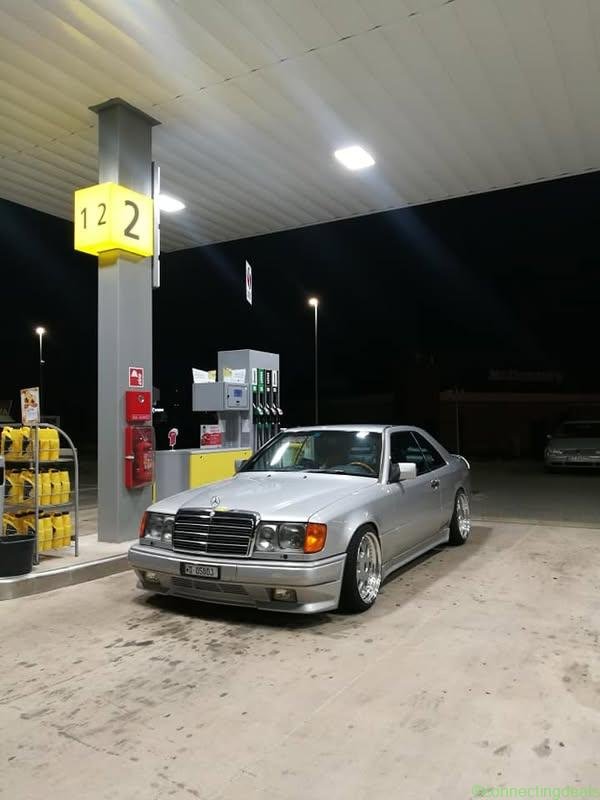 Mecedes 300ce Ori pakiet AMG 1990r ZAMIANA